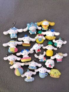 正版 散货三丽鸥凯蒂猫库洛米玉桂狗美乐蒂KT猫公仔钥匙扣包包挂件