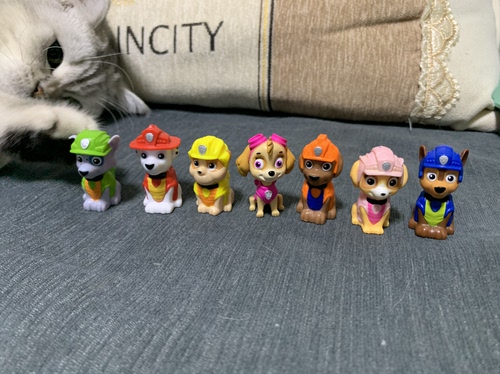 汪汪队正版有钢印散货公仔摆件网红卡通模型狗巡逻队男孩生日礼物