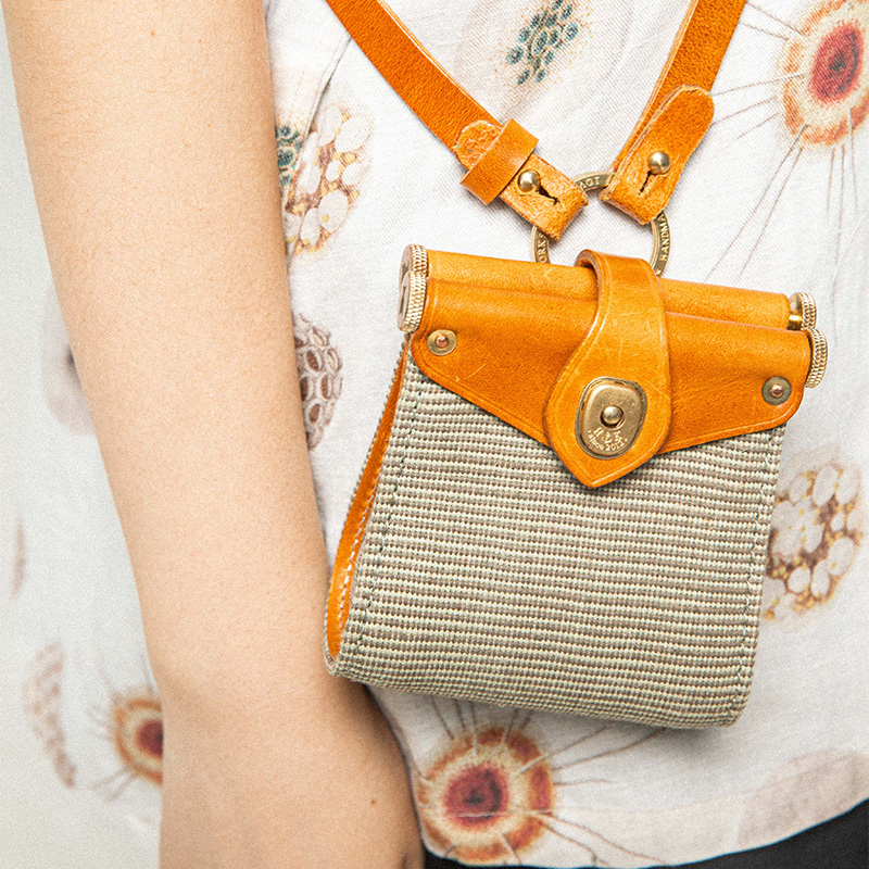 小心思挂袋Thoughtbag斜挎包通勤包粉饼包耳机包卡包