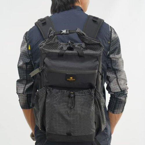 HKWORKSHOP双息尼龙轻量化双肩包户外运动徒步登山通勤