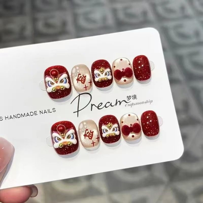 【新年醒狮】浮雕醒狮招财美甲穿戴氛围手绘新年旺运战甲纯手工,彩妆/香水/美妆工具,穿戴甲/甲片,淘宝优惠券,粉丝福利购,淘宝优惠卷