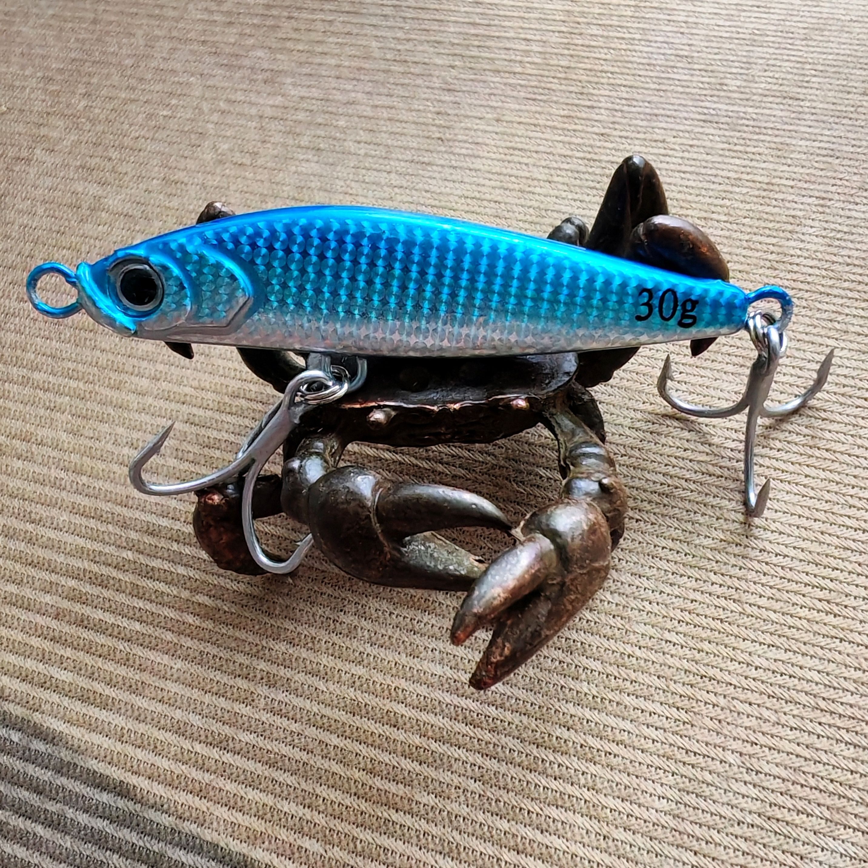 一飘plus加强铁板6066防锈三本钩30克路亚饵短款小铁板钓翘嘴鲈鱼