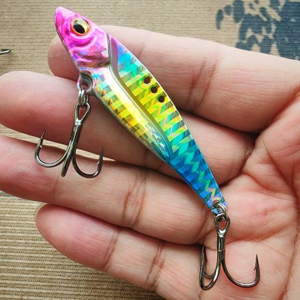 大河VIB钓鲈鱼翘嘴路亚假饵20克vip淡海水龙小牙金属铅包铜加强钩