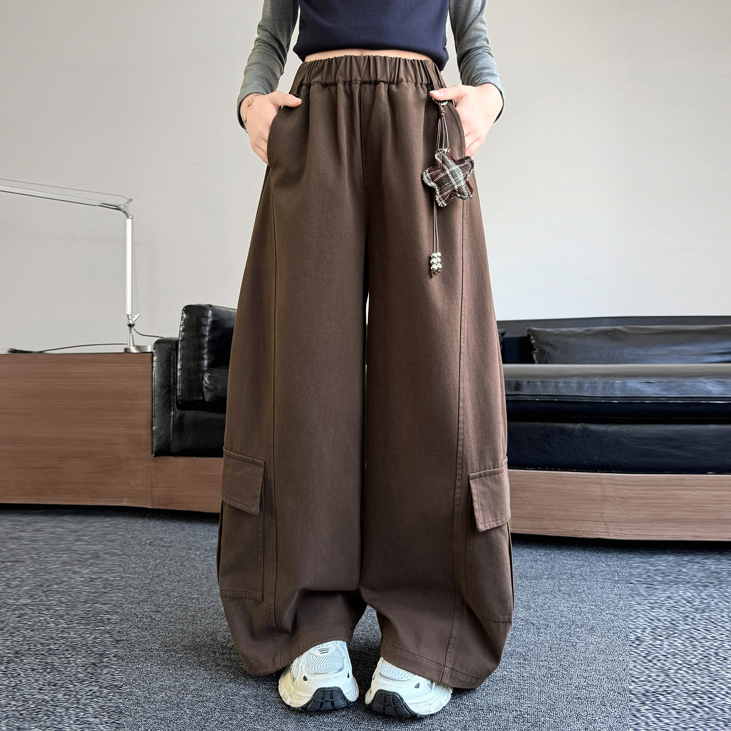 儿童裤子女童阔腿裤春秋季2026新款女孩工装裤脚口抽绳中大童宽松
