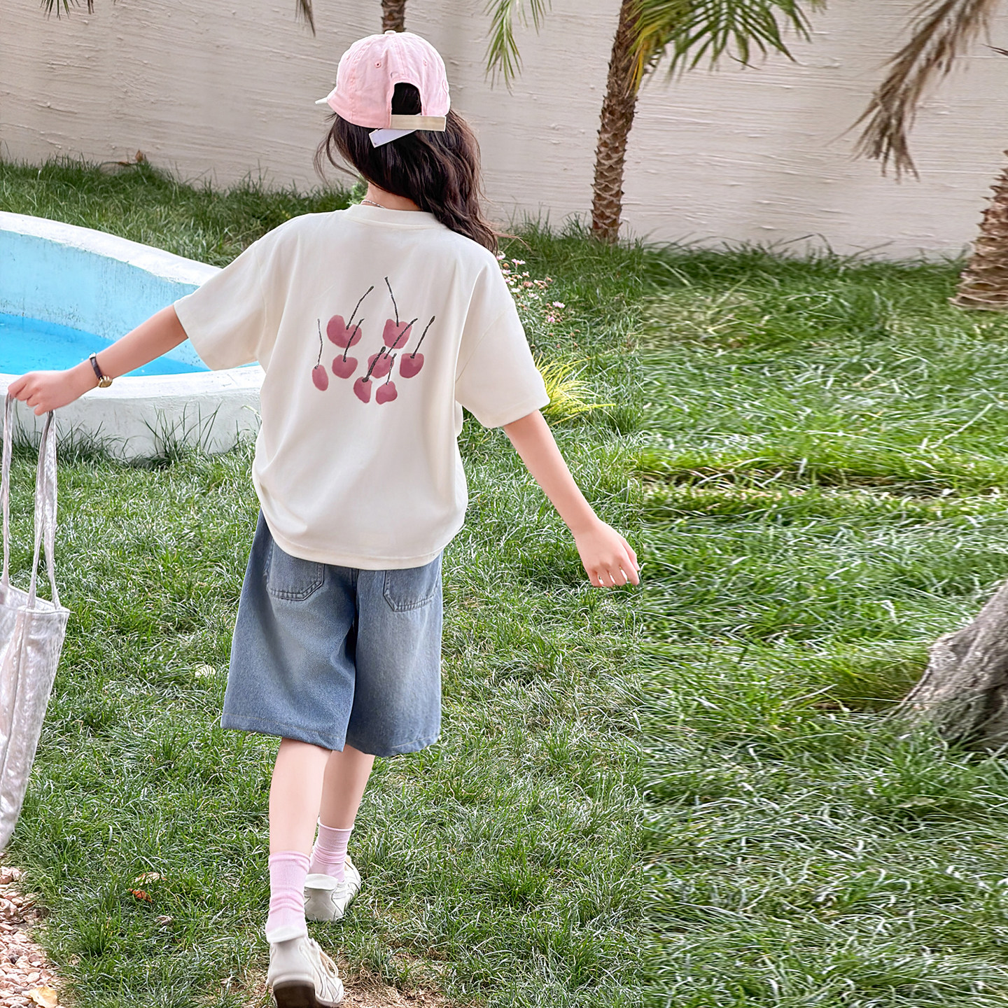 女童夏季套装2026新款儿童衣服女孩短袖T恤牛仔裤子两件套中大童