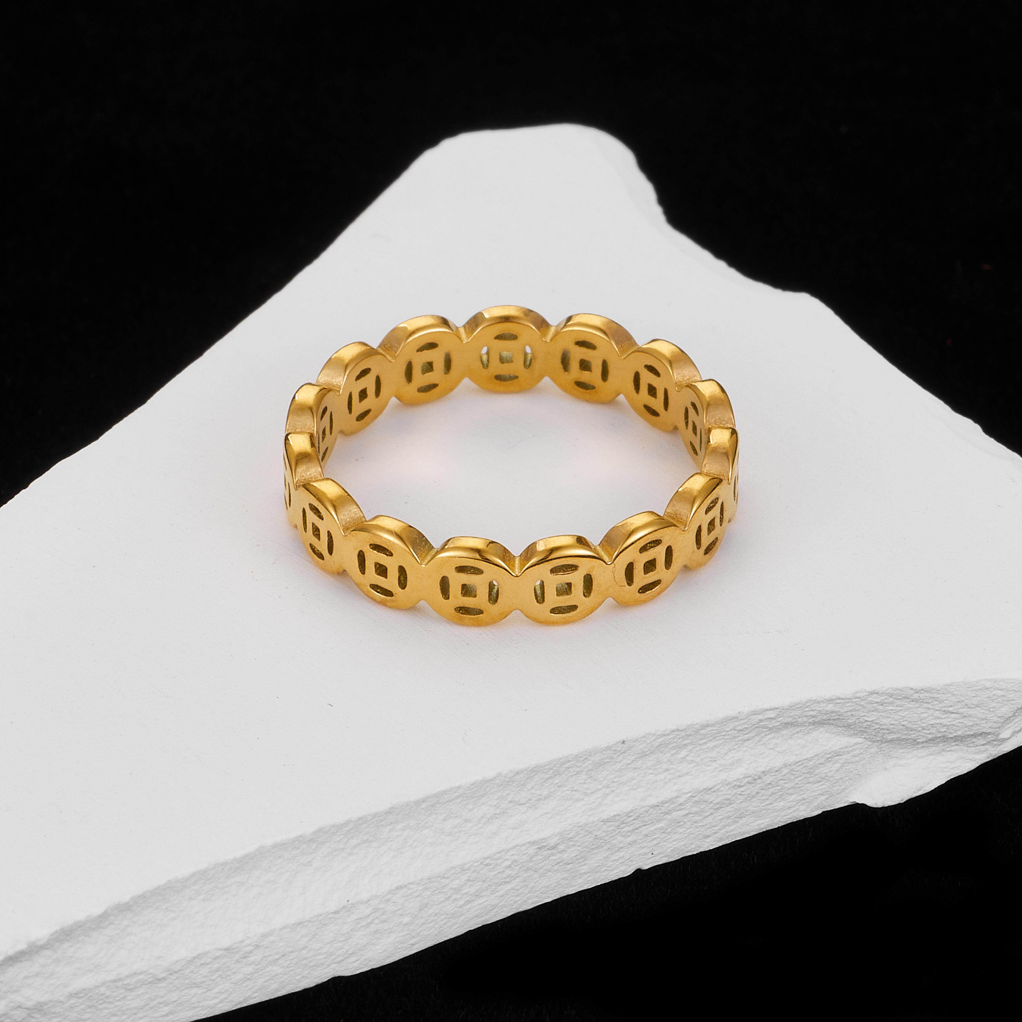 民族风轻奢高级感时尚个性素圈金色铜钱戒指气质百搭钱币情侣指环