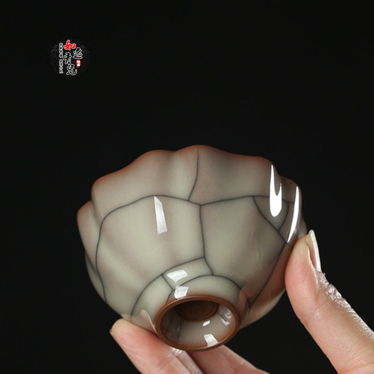 龙泉王文红胎传世哥窑手工杯冰裂青瓷品茗杯陶瓷金丝铁线主人杯单