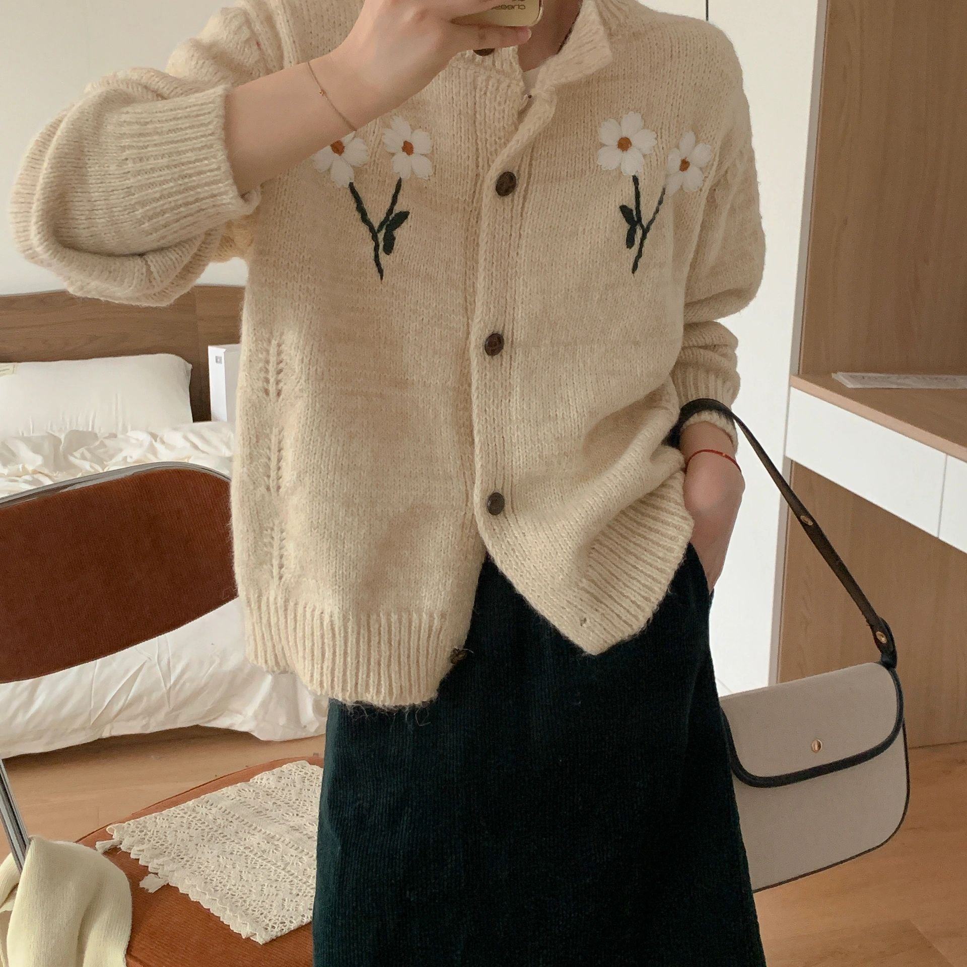 实拍 温柔风毛衣女秋冬设计感立体花朵针织开衫外套6292,女装/女士精品,毛针织衫,淘宝优惠券,粉丝福利购,淘宝优惠卷