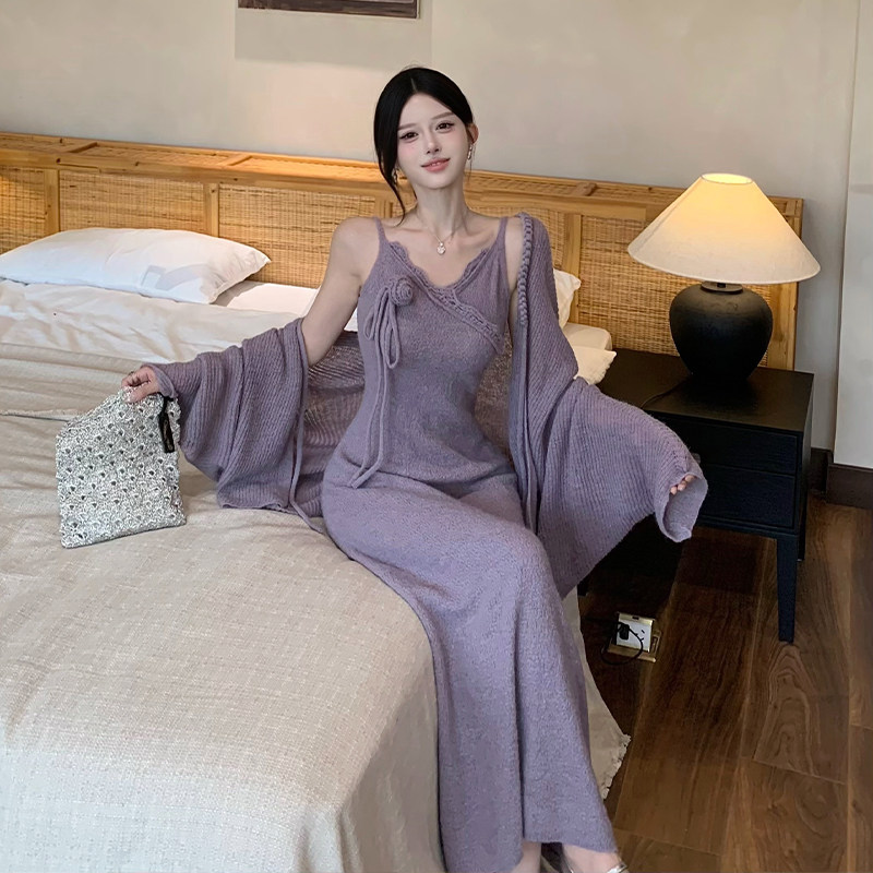 软儒慵懒花朵针织吊带连衣裙开衫毛衣外套时尚气质两件套高级感,女装/女士精品,时尚套装,淘宝优惠券,粉丝福利购,淘宝优惠卷
