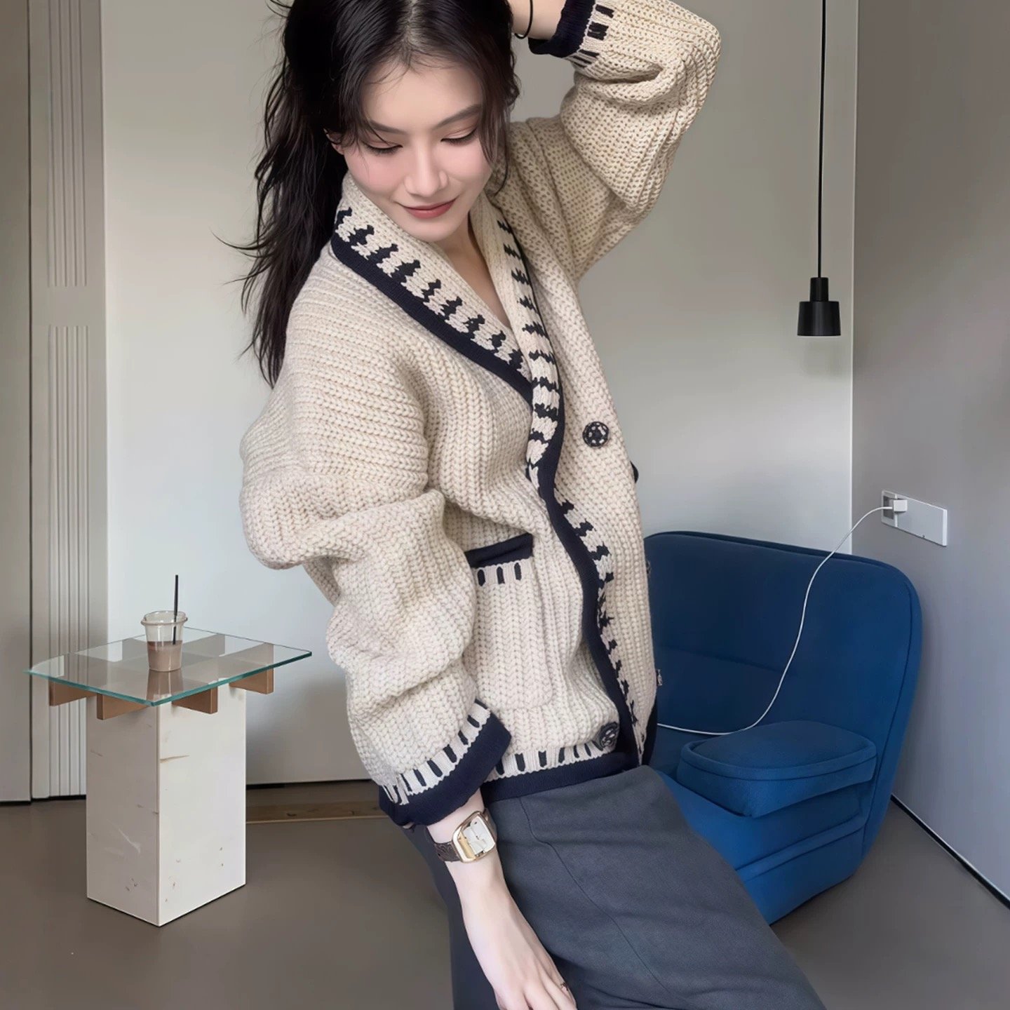 赵昭仪明星同款米杏色针织开衫外套女2025秋冬季韩系巨好看的上衣