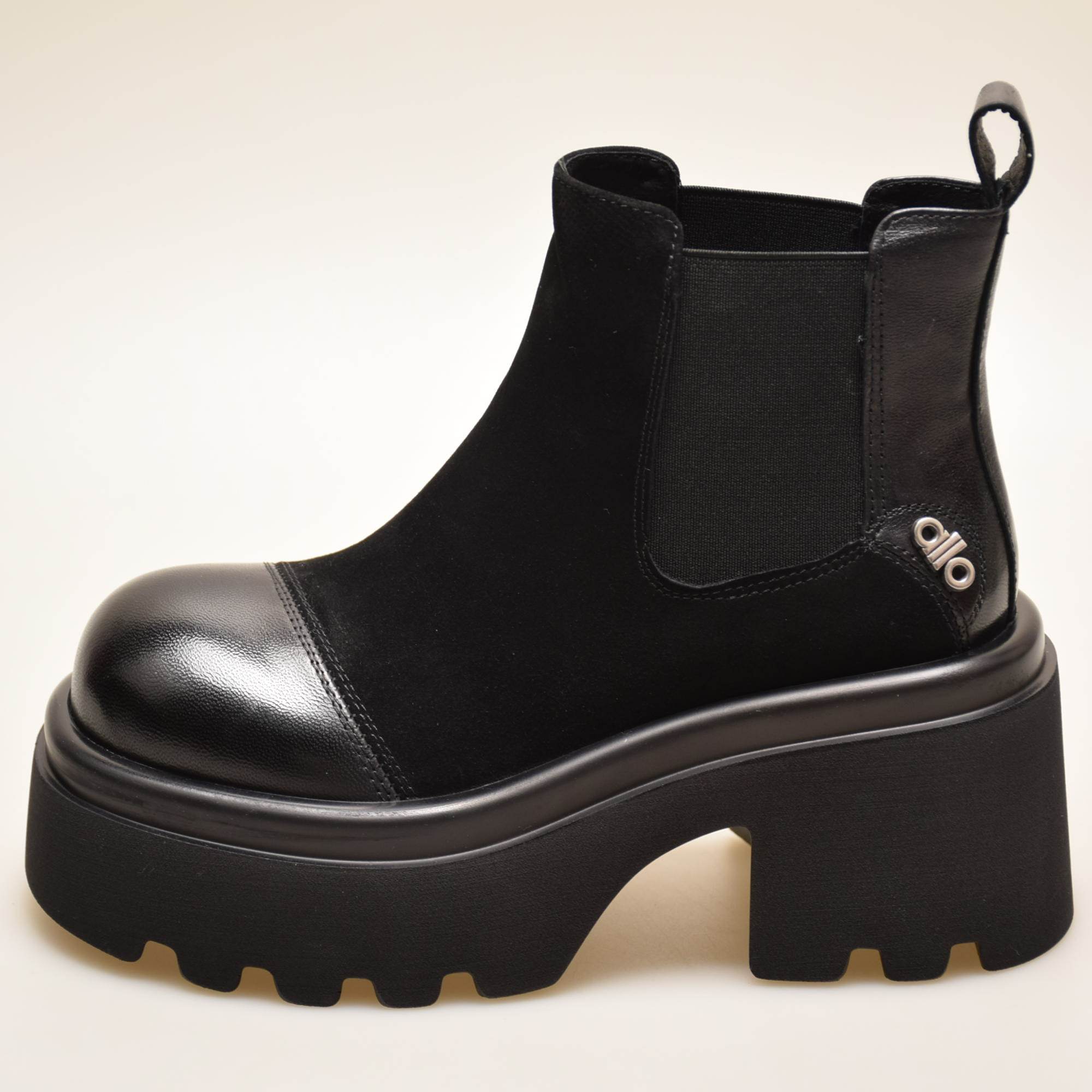 真皮厚底加绒增高休闲短靴女棉靴