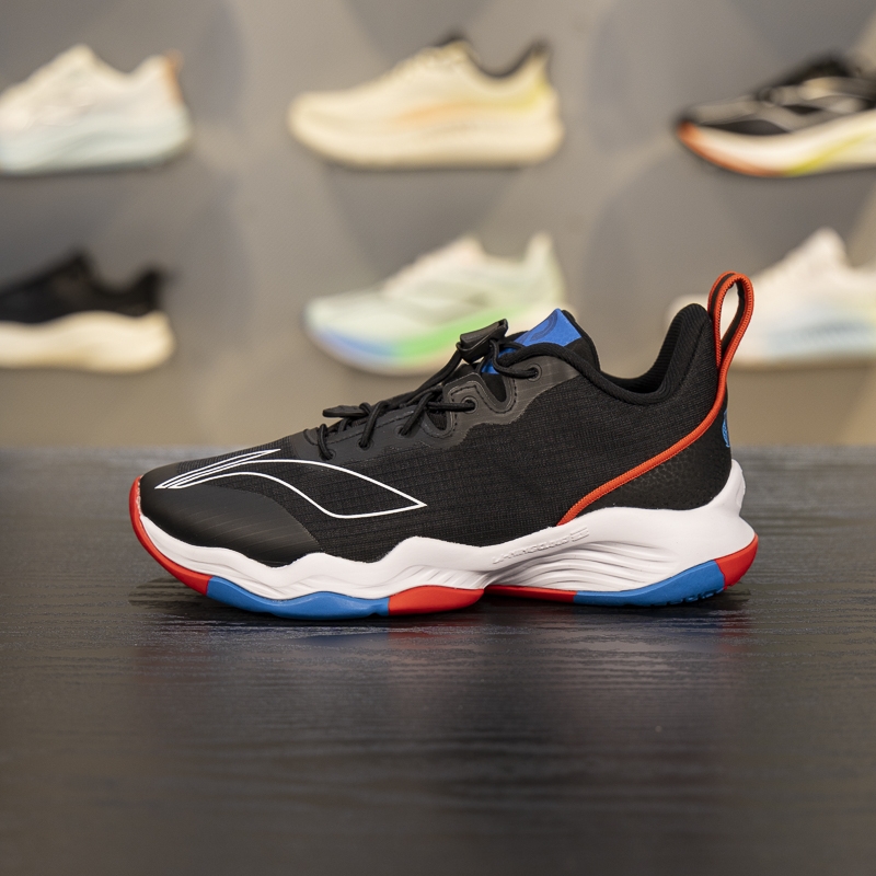 李宁四季通用减震篮球鞋