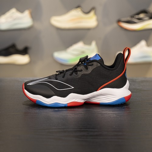 李宁四季通用减震篮球鞋