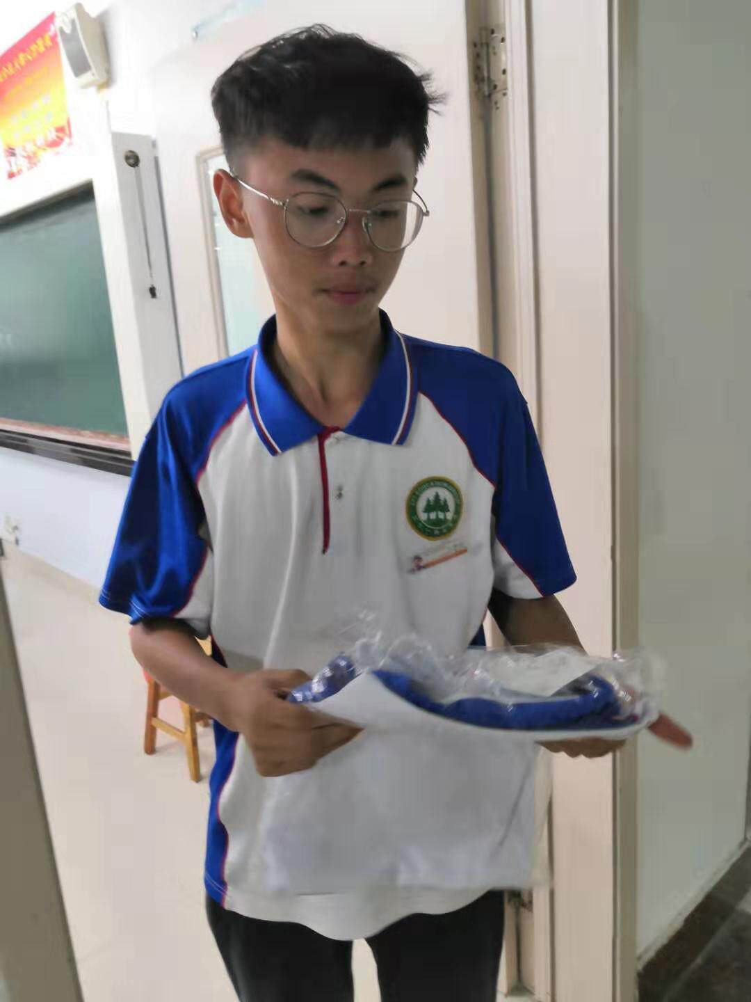 二七一教育初中夏季校服潍坊实验中学行知学校宇通学校