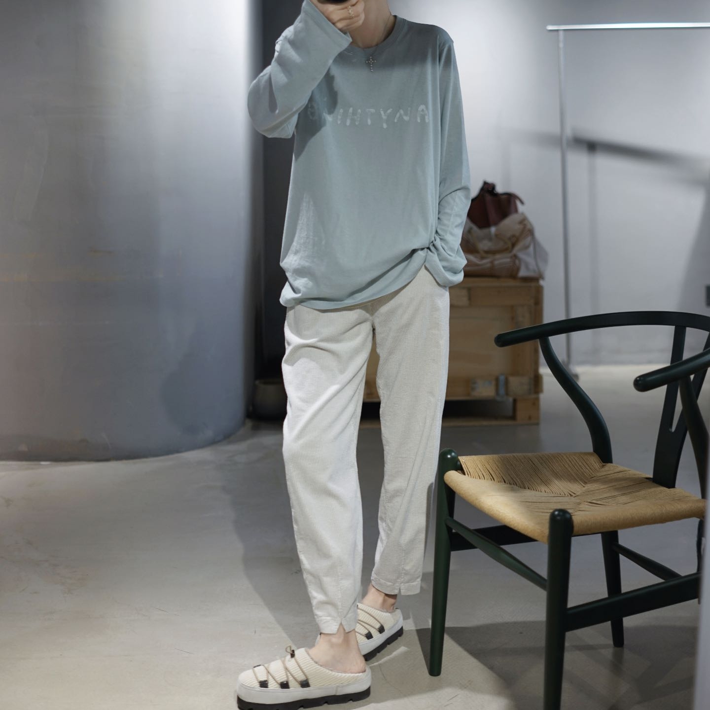 细腻柔软棉与羊绒薄t恤