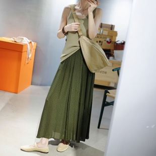 长绒棉与醋酸 气质针织背心