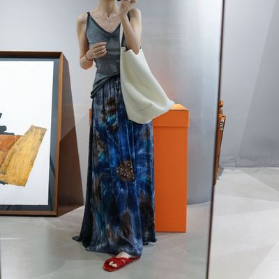 final sale! hand painted 贴身0体感 真丝羊绒v领背心