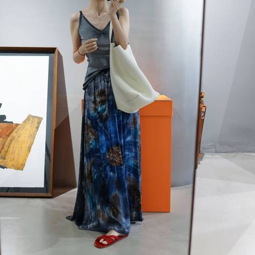 final sale! hand painted 贴身0体感 真丝羊绒v领背心