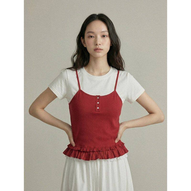 【歌铭】设计感复古蕾丝木耳边压褶吊带小衫女春季叠穿上衣Y2850F