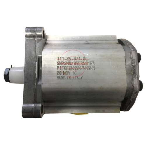 丹佛斯DANFOSS齿轮泵SKP1NN SNP2NN SNP3NN/ 4.0 6.0 8.0 011 014