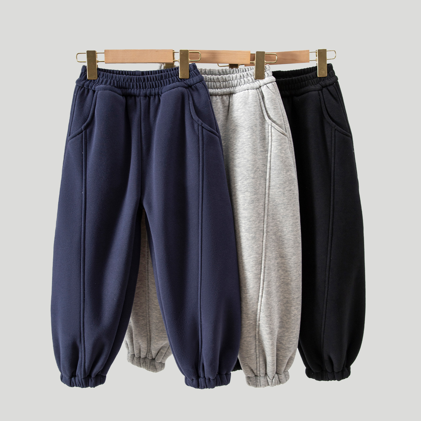 儿童运动裤2025新款冬季童装男童裤子宽松百搭卫裤长裤