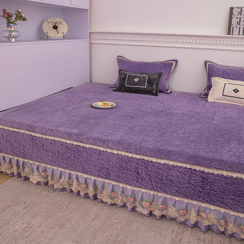 冬款加厚牛奶绒床盖单件榻榻米