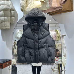 大肚腩胖mm200斤韩版无袖连帽羽绒棉服马甲女秋冬休闲洋气棉马夹