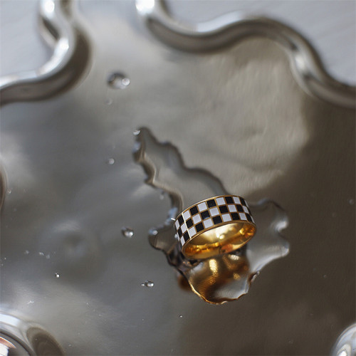 欧美个性黑白棋盘格钛钢戒指女