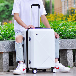 新款 万向轮拉杆箱男女学生行李箱网红旅行密码 箱皮箱拉箱耐用旅游