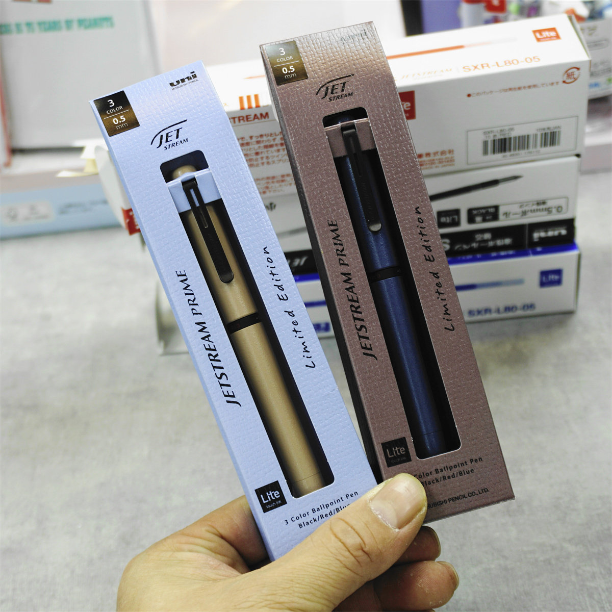 三菱jetstream圆珠笔SXE3-LPR皮革纹限定多功能旋转商务签字笔