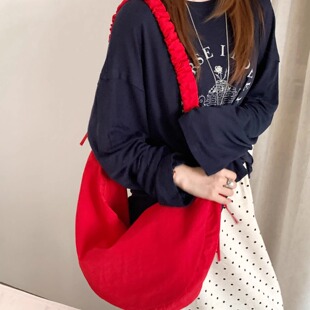 韩系慵懒风大容量单肩包女2025新款尼龙布包休闲百搭通勤斜挎包