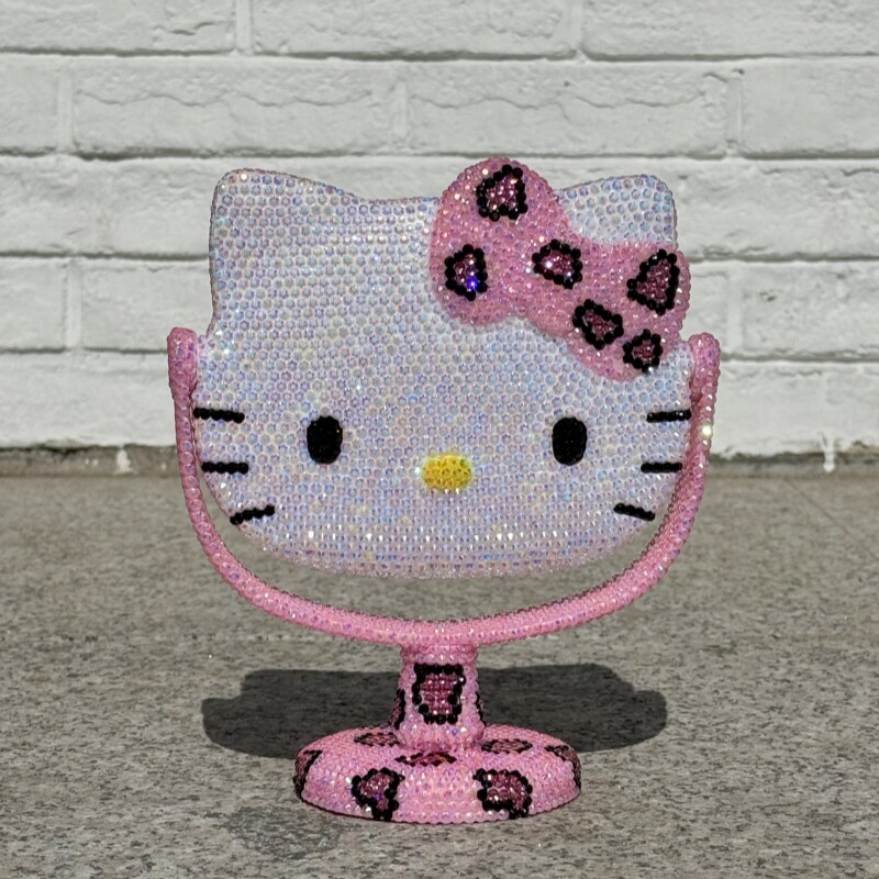 HelloKitty台式镜子DIY贴钻
