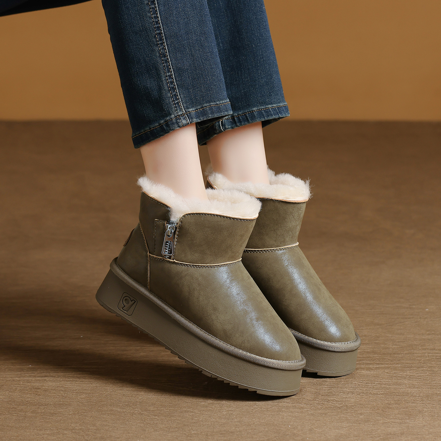 冬季时尚休闲百搭雪地靴