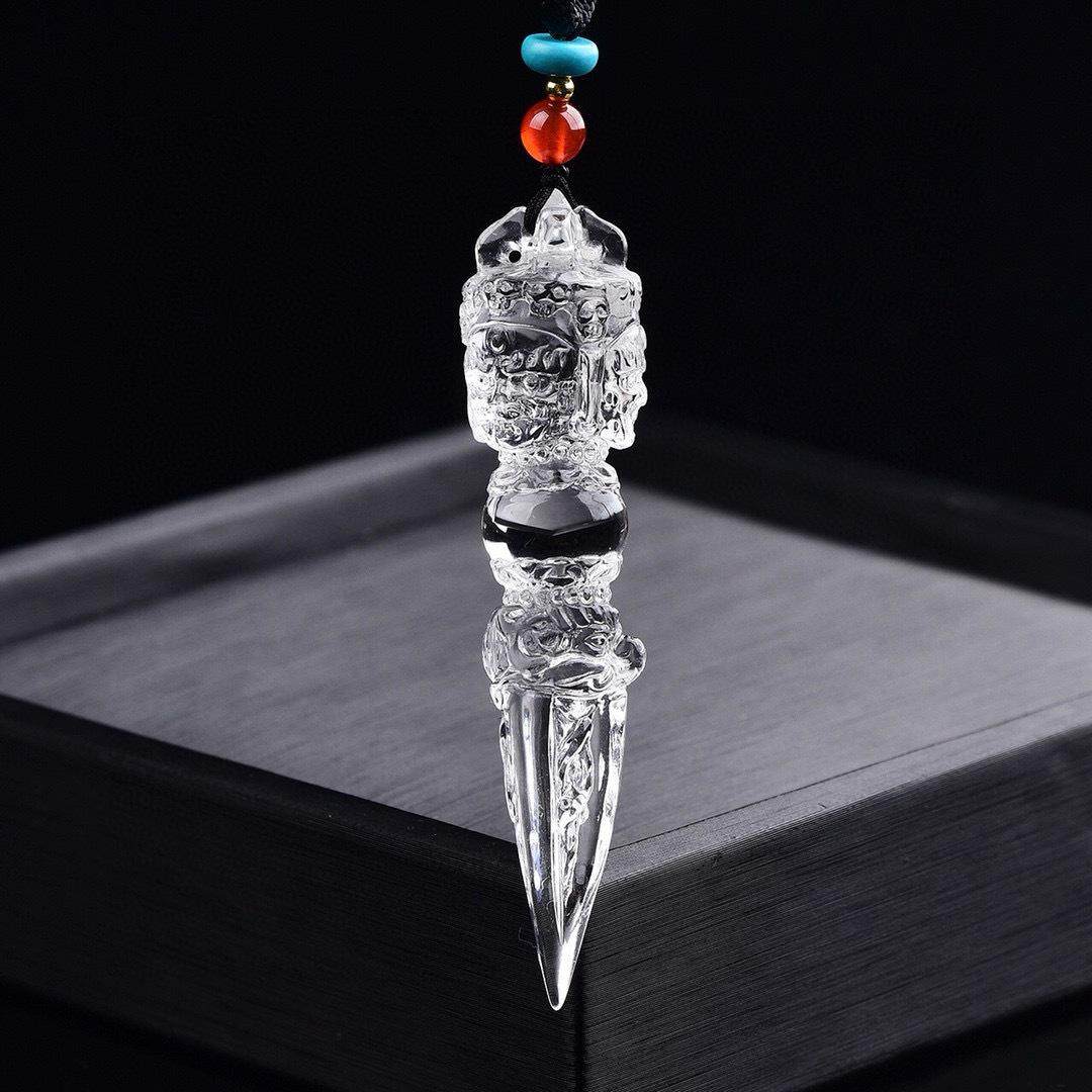 天然白水晶金刚降魔杵吊坠白水晶雕刻透明普巴金刚撅铃挂件男女款