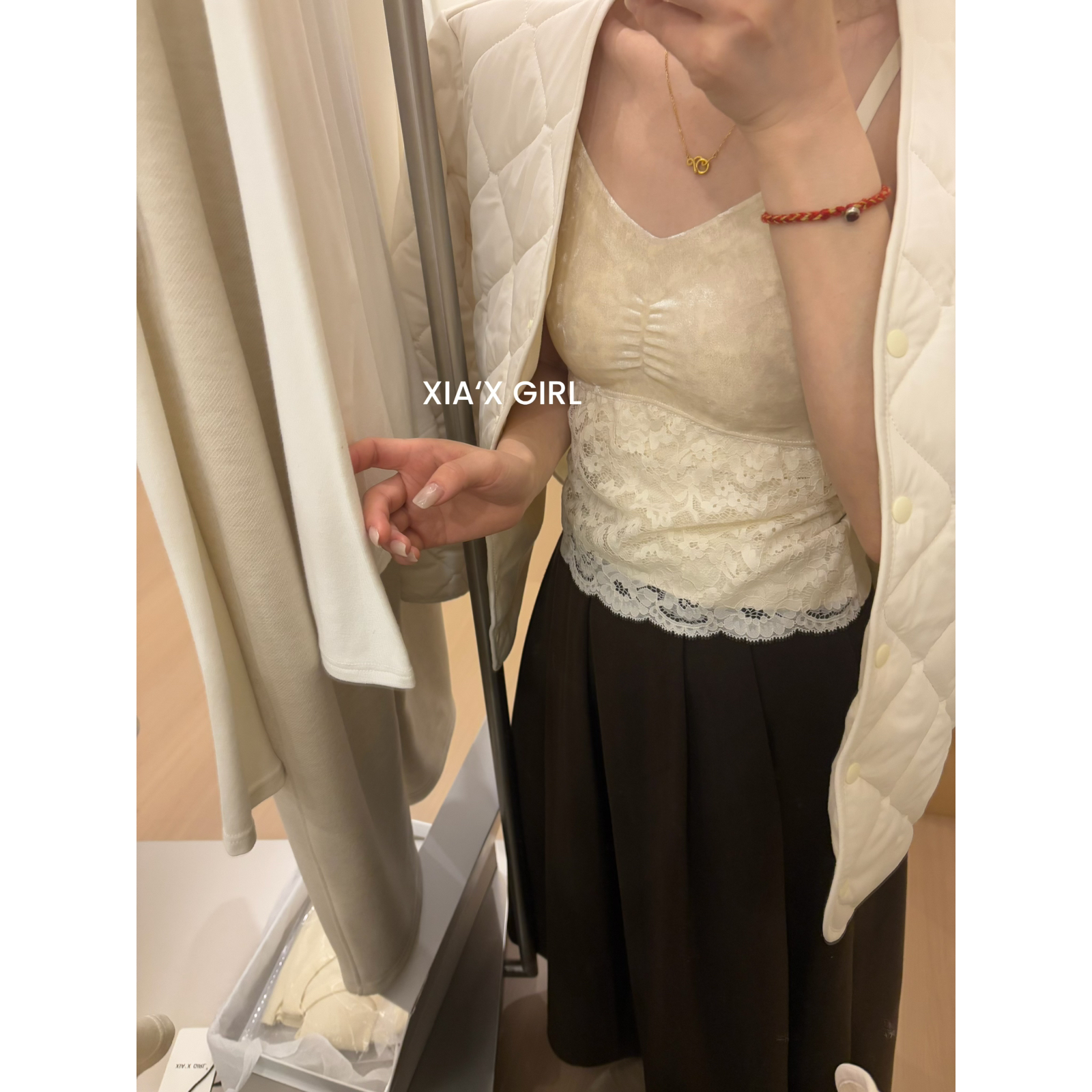 XIA夏夏-垫背心拼接蕾丝性感内衣女磨毛亲肤内穿打底背心HS6065MY