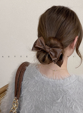 FUNCOCO｜韩系皮质蝴蝶结低马尾盘发抓夹高级感秋冬新款丸子头夹