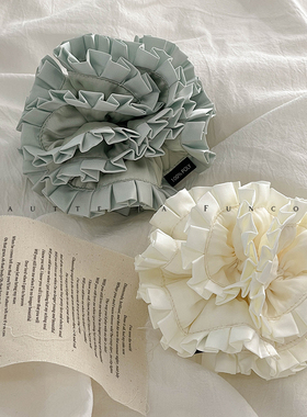 FUNCOCO｜法式少女芭蕾风~褶皱丝质薄荷绿大肠发圈布艺优雅扎头花