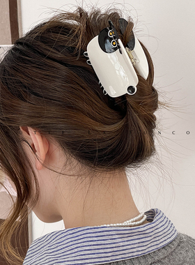 FUNCOCO｜甜蜜梦境~甜美少女可爱小羊熊猫后脑勺鲨鱼夹抓夹发饰春