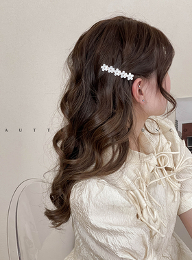 FUNCOCO｜一排小花花~精致好看一字侧边刘海发夹优雅气质碎发掐女