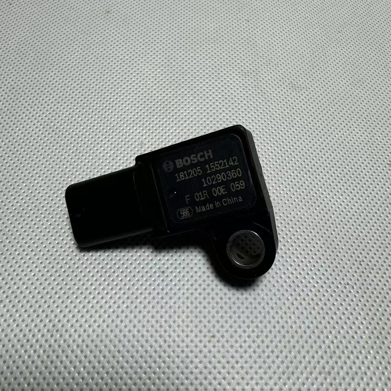 适配荣威i5 i6 RX5MAX RX5PLUS名爵HSMG6 MG5进气温度压力传感器
