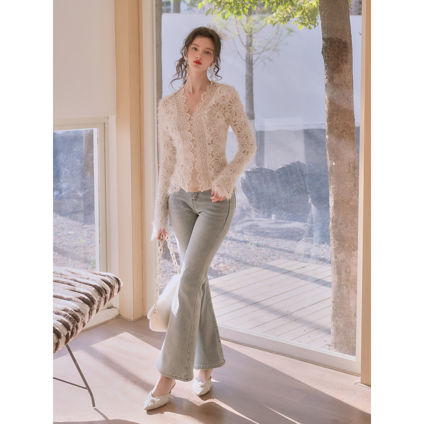 彼得潘大叔《小雪纪》蕾丝花边小包口装饰亲肤上衣修身浪漫喇叭裤,女装/女士精品,时尚套装,淘宝优惠券,粉丝福利购,淘宝优惠卷