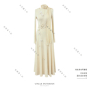 舒适长款 彼得潘大叔 饰修身 浪漫感立体花装 连衣裙 风走花间