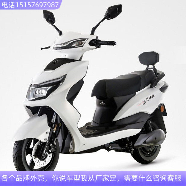 雅迪绿能本铃五星钻豹图片