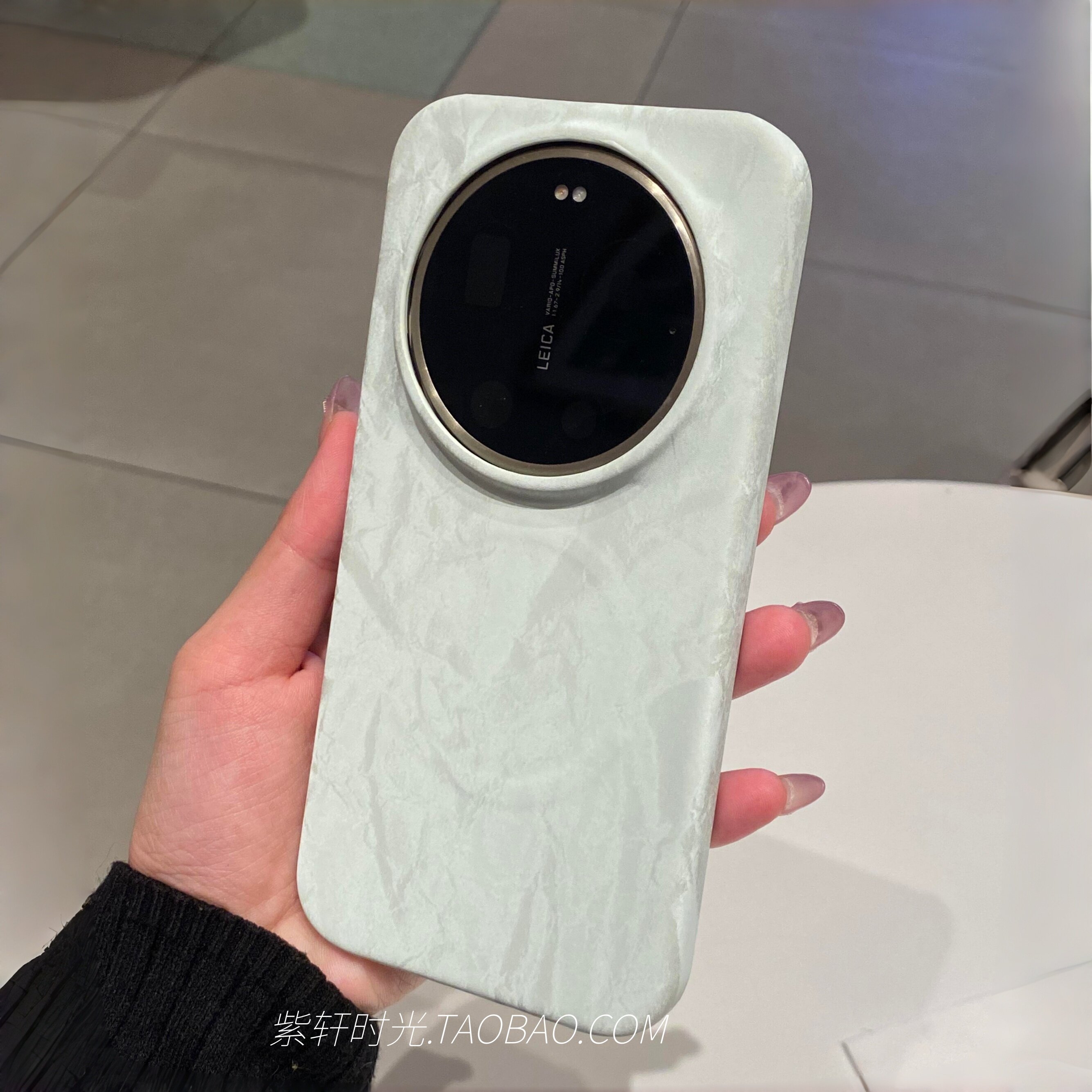 高级感奶绿色丝绒磁吸充电适用小米17Ultra手机壳15ultra雪山纹14Ultra小清新17promax半包15/14红米K80防滑