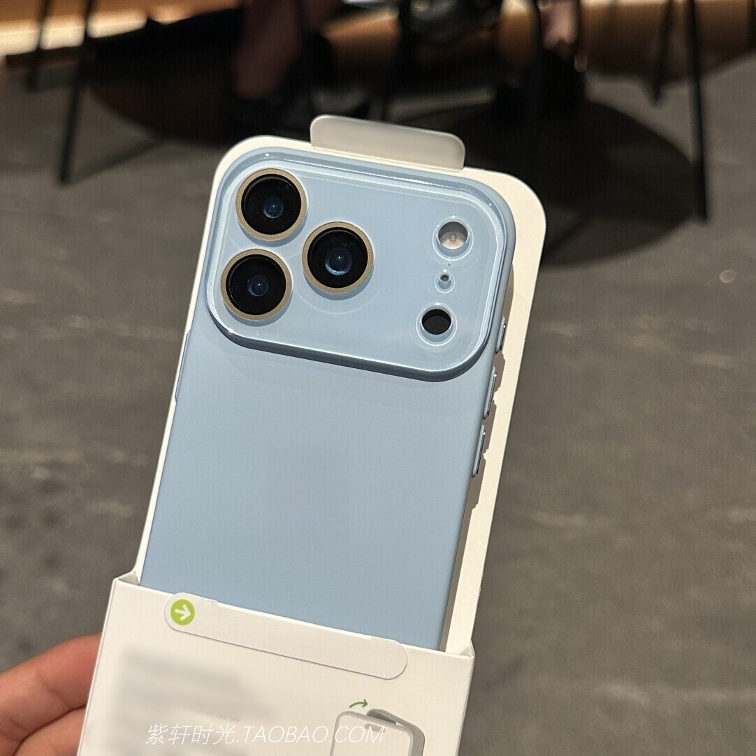 小众ins风全包镜头天蓝色适用苹果17promax手机壳17pro肤感iphone16/15磨砂Air防指纹14硬PC防摔13/12精孔11