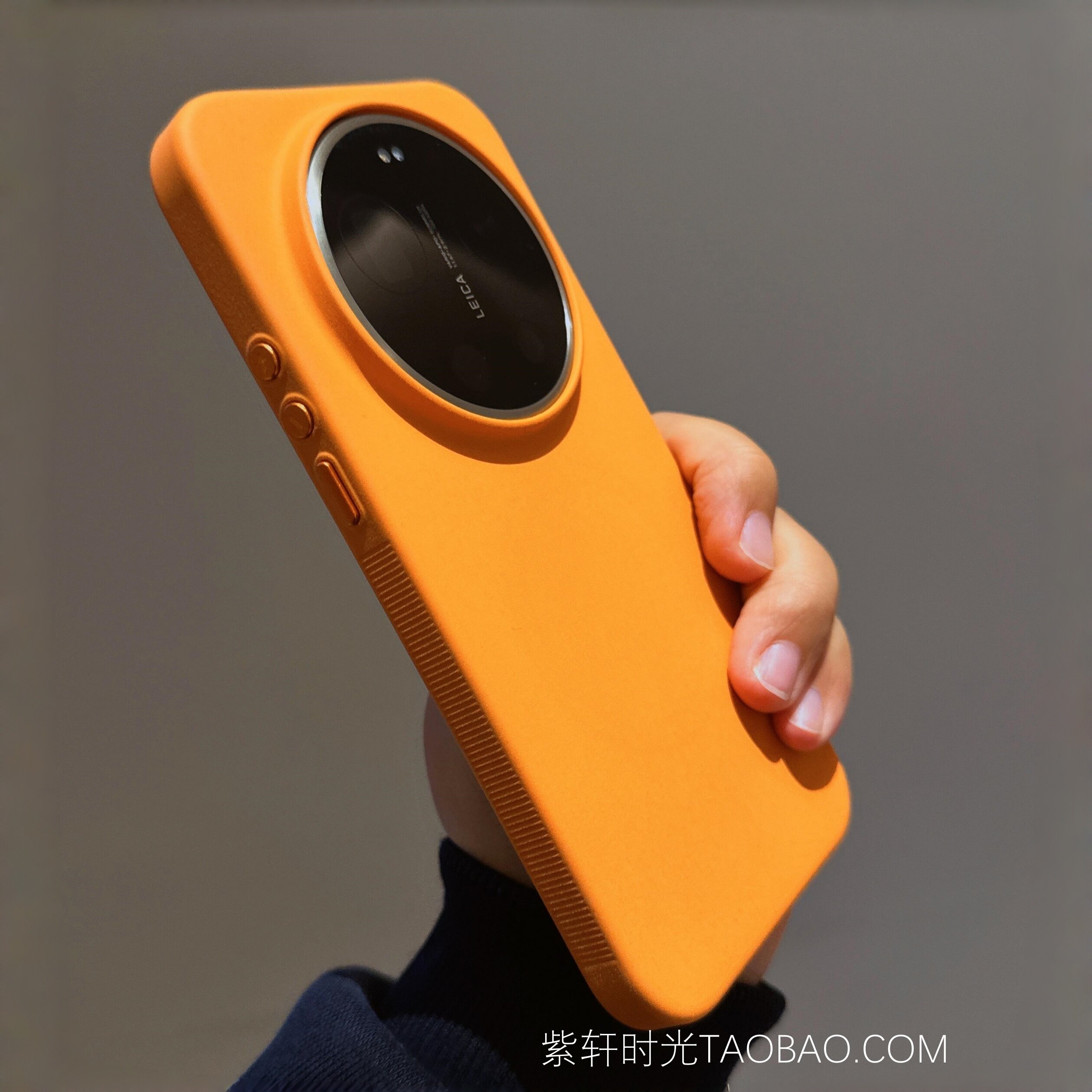 肤感岩沙轻薄散热防滑磁吸充电适用小米17Ultra手机壳17pro红米k90橘橙色K90promax商务男金属按键冷淡风防摔