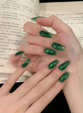 帝王绿高亮手工穿戴甲渐变美甲片纵向渐变色复古冷艳风质感很逼真