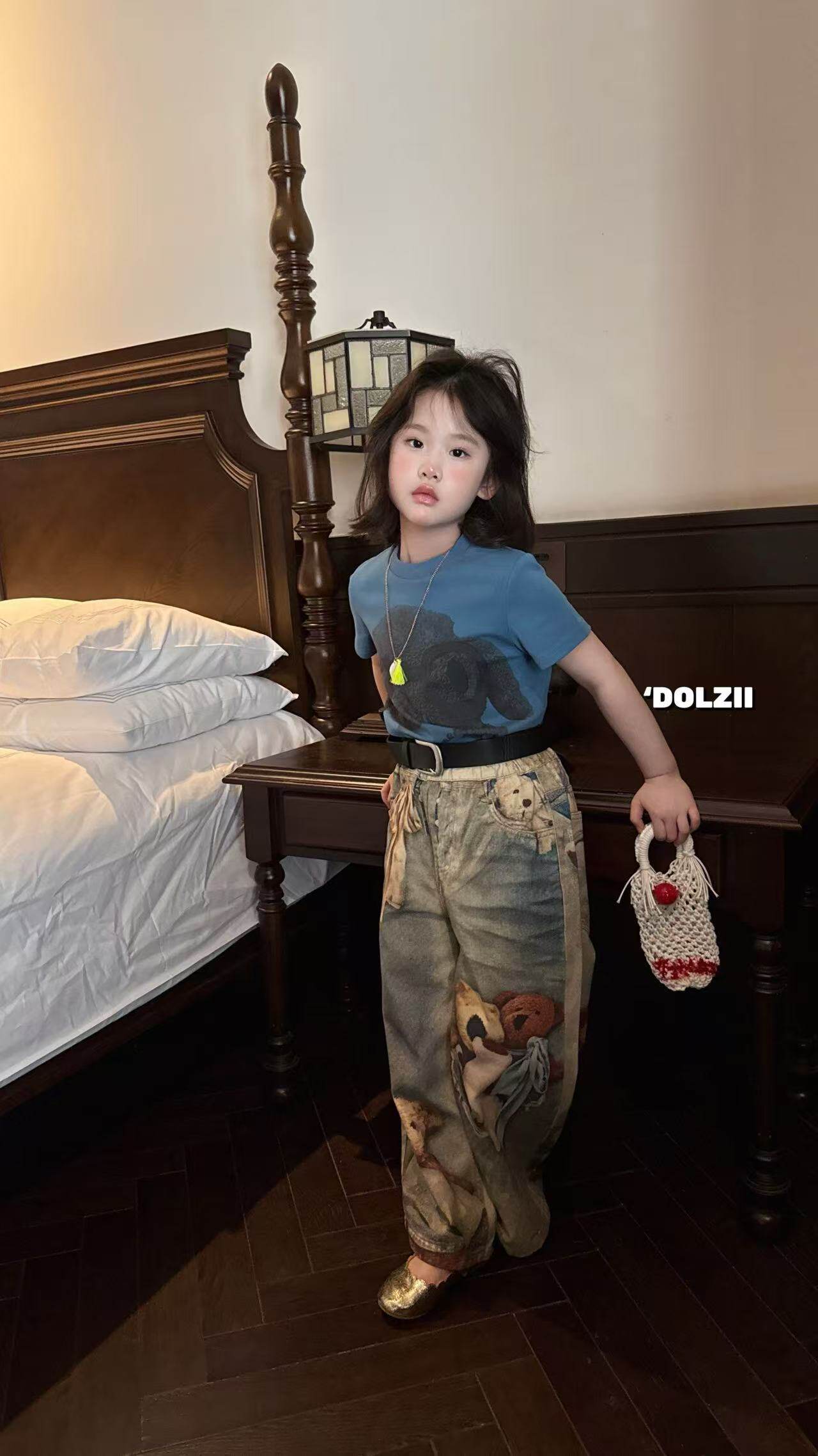 豆子豆瓣童装辣妹设计感小熊印花牛仔裤子女童复古个性潮流拖地裤