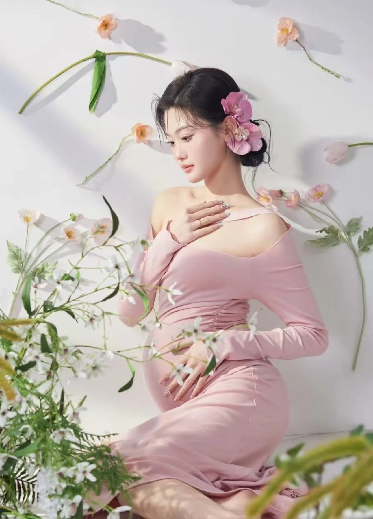 影楼新款孕妇照服装粉色小清新连衣裙超仙纯欲风孕妈大肚照摄影裙