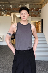 夏季潮流弹力紧身运动休闲男圆领汗背心痞帅金属标设计坎肩161P55图片
